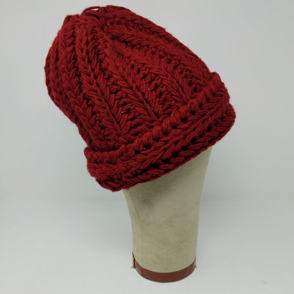 KMart 100% Acrylic Ladies Crochet Beanie Hat Cap Red OSFA Cable Knit - Picture 5 of 10